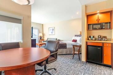 هتل Best Western Plus Bayside