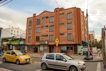 هتل Castellana 95