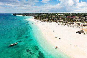 هتل Gold Zanzibar Beach House & Spa