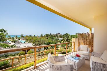 هتل Gold Zanzibar Beach House & Spa