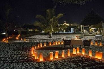 هتل Gold Zanzibar Beach House & Spa