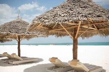 هتل Gold Zanzibar Beach House & Spa