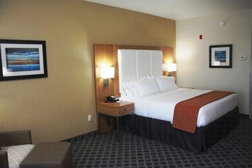 هتل Holiday Inn Express North Hollywood Burbank Area, An Ihg