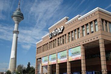 هتل Ibis Istanbul Esenyurt