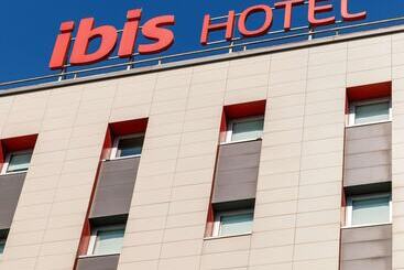 هتل Ibis Istanbul Esenyurt