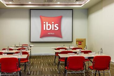 هتل Ibis Istanbul Esenyurt