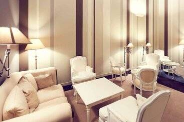 هتل Mercure Cholet Centre