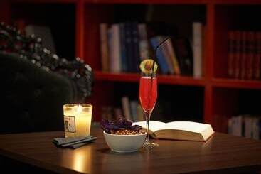 هتل Mercure Cholet Centre