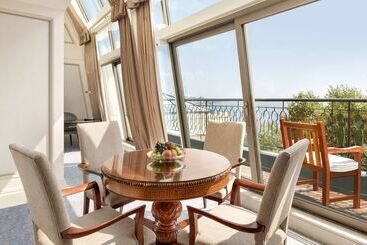 هتل Shangrila Bosphorus, Istanbul