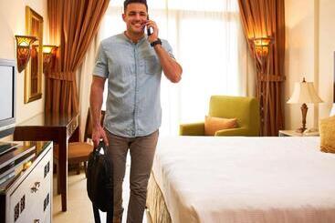 Mercure Apartments Dubai Barsha Heights