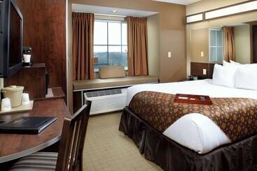 Microtel Inn & Suites By Wyndham St Clairsville Wheeling