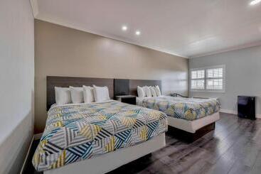Motel 6 South Gate CA