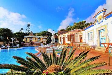 Vila Ana Margarida Beach
