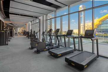 هتل The Wb Abu Dhabi, Curio Collection By Hilton