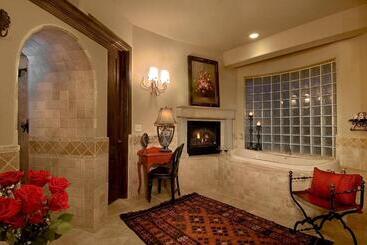 Adobe Grand Villas