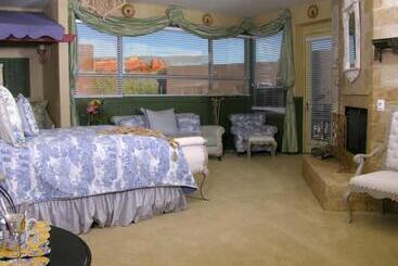 Adobe Grand Villas