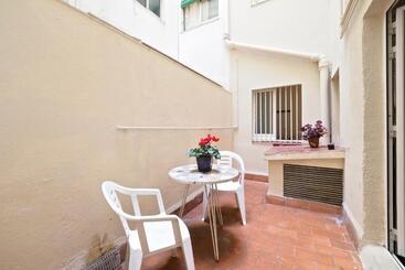 هاستل Hostal Elkano