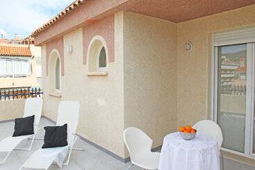 Apartamentos Doña Carmen 3000