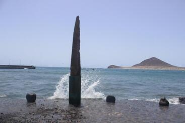 Casa Grande Surf Hostel