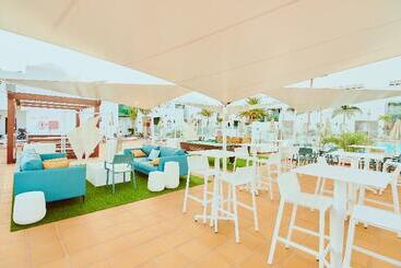Gloria Izaro Club