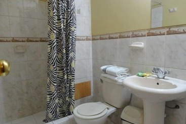 مسافرخانه Mirasol