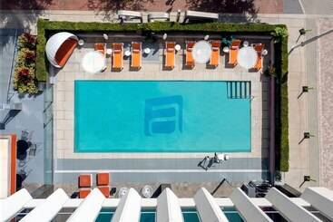 ホテル Aloft Orlando Downtown