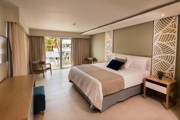 هتل Casa Marina Beach & Reef All Inclusive