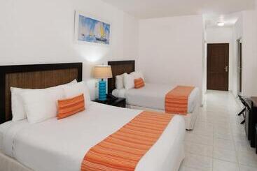 هتل Casa Marina Beach & Reef All Inclusive
