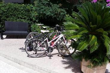هتل Desenzano