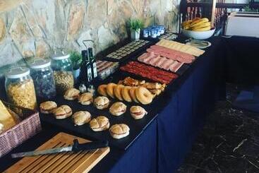 هتل El Petit Mirador