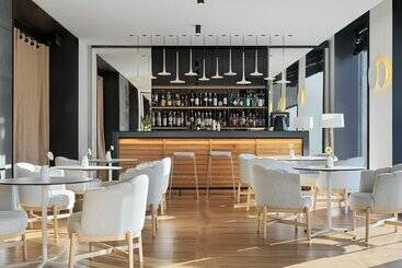 هتل H10 Port Vell 4* Sup