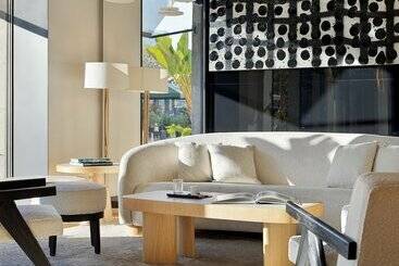 هتل H10 Port Vell 4* Sup