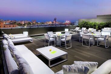 هتل H10 Port Vell 4* Sup