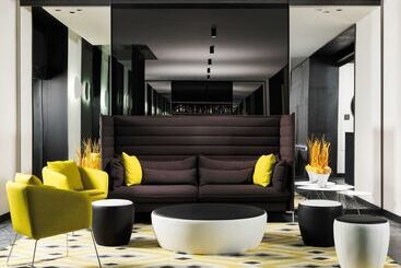 هتل H10 Port Vell 4* Sup