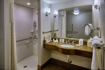 هتل Hilton Garden Inn Durham/university Medical Center