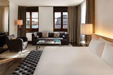 هتل Hyatt Centric Murano Venice