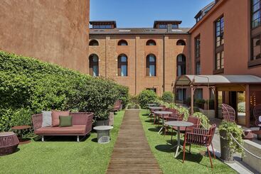 هتل Hyatt Centric Murano Venice