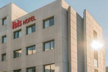 هتل Ibis Girona