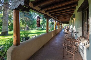هتل Inn On La Loma Plaza