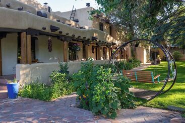 هتل Inn On La Loma Plaza