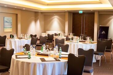 Ja Ocean View Hotel, Jumeirah Beach Dubai
