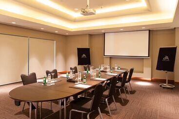 Ja Ocean View Hotel, Jumeirah Beach Dubai