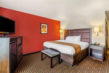 هتل Sonesta Essential Minot
