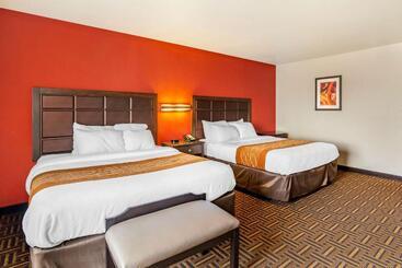هتل Sonesta Essential Minot