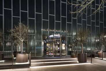 هتل The Level At Melia Barcelona Sky