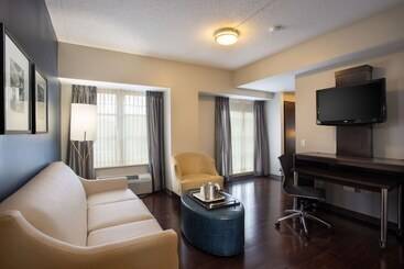 هتل The Mosey Buffalo Williamsville, Tapestry Collection By Hilton