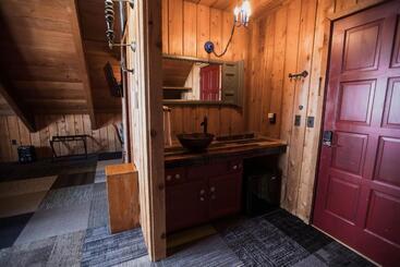 هتل The Viking Lodge   Downtown Winter Park Colorado