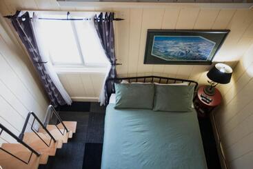 هتل The Viking Lodge   Downtown Winter Park Colorado