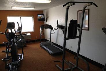 مُتل Brentwood Inn & Suites