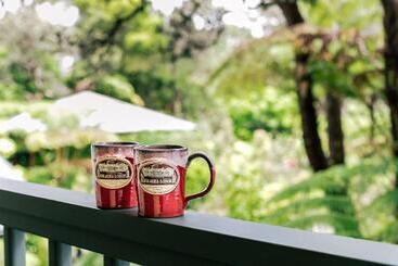 استراحتگاه Kilauea Lodge And Restaurant